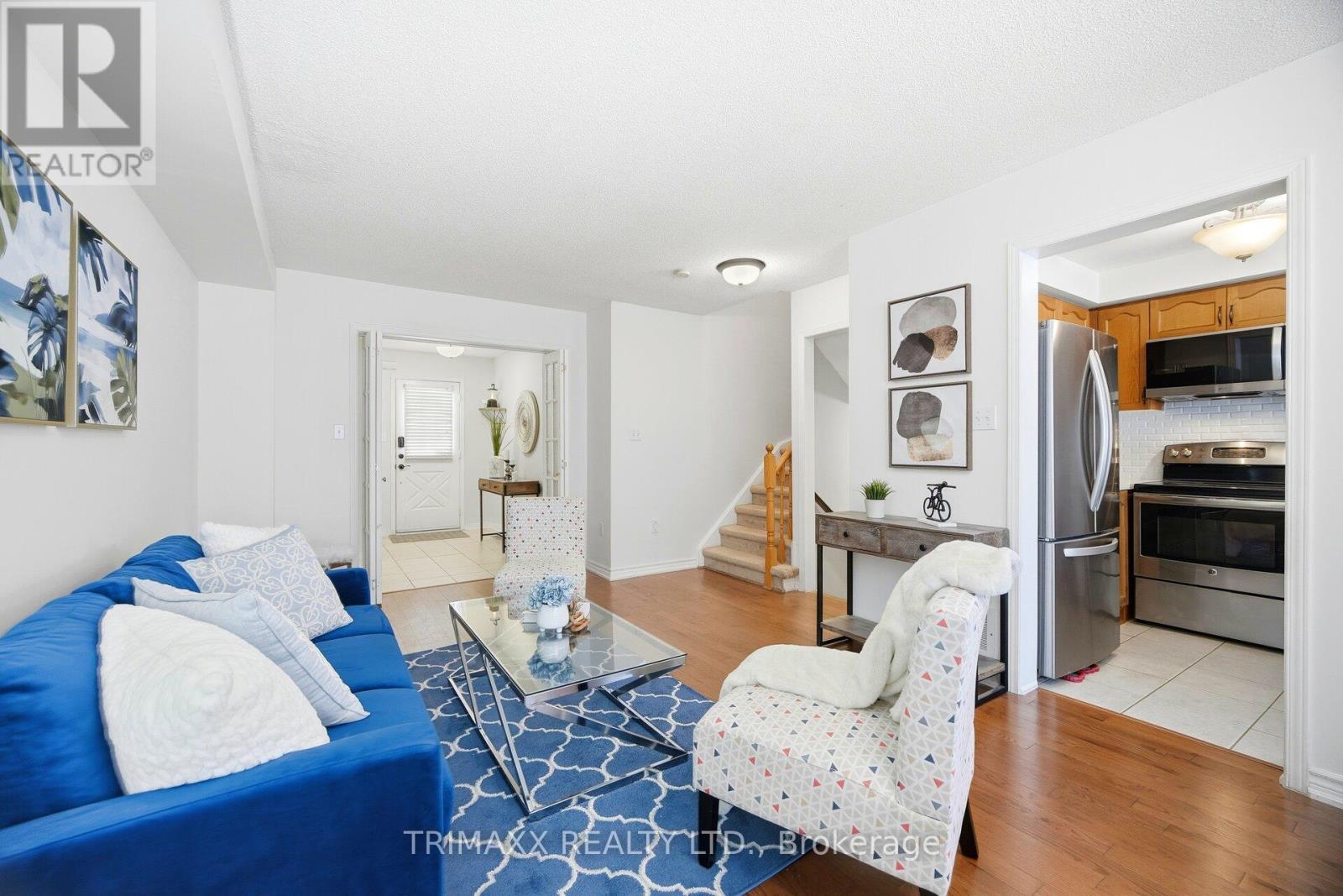 151 Coleridge Drive, Newmarket, Ontario  L3X 2T4 - Photo 11 - N12662460