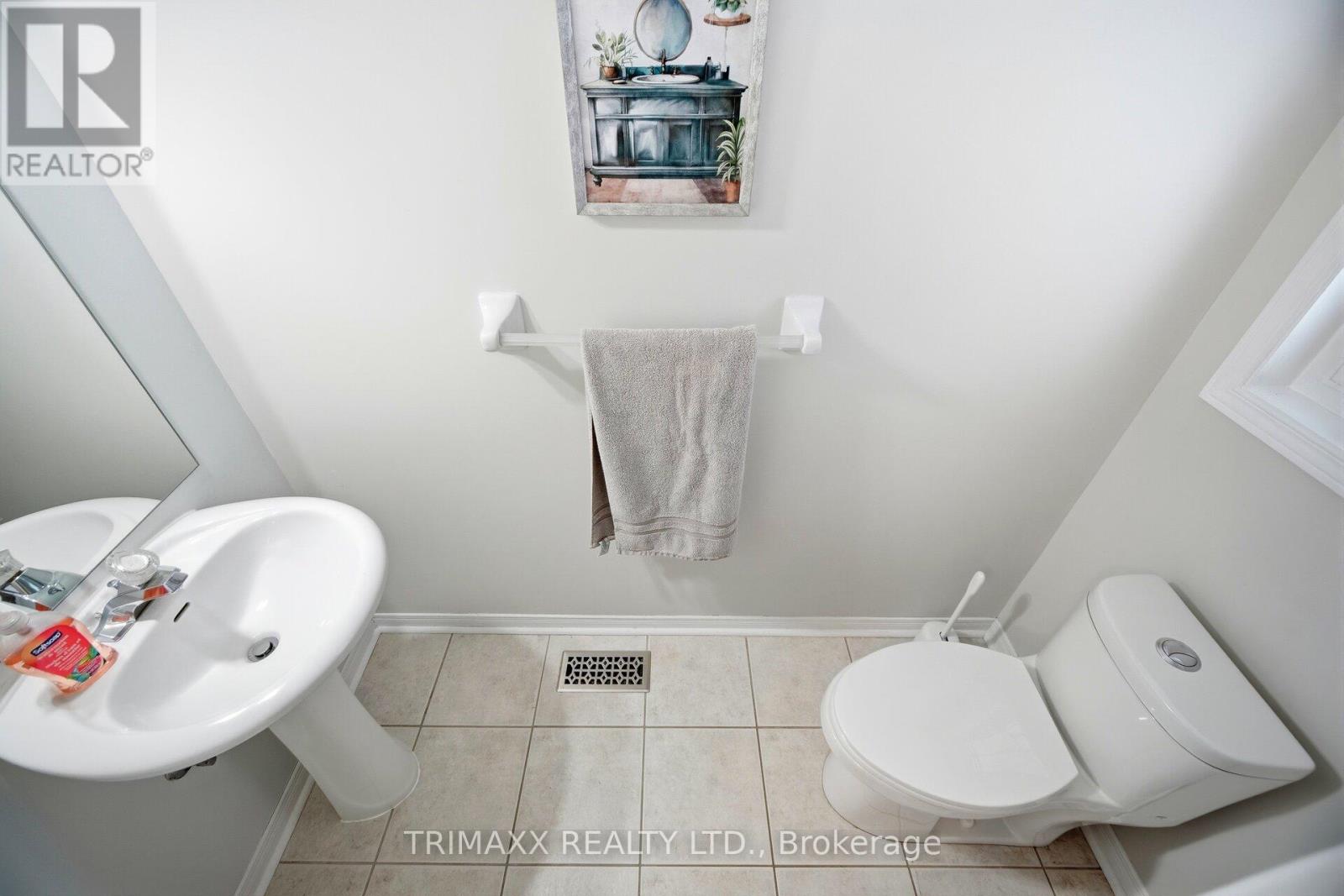 151 Coleridge Drive, Newmarket, Ontario  L3X 2T4 - Photo 20 - N12662460