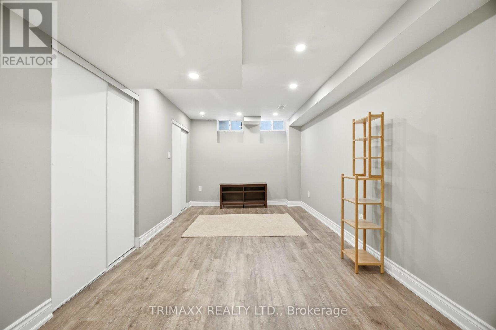 151 Coleridge Drive, Newmarket, Ontario  L3X 2T4 - Photo 35 - N12662460