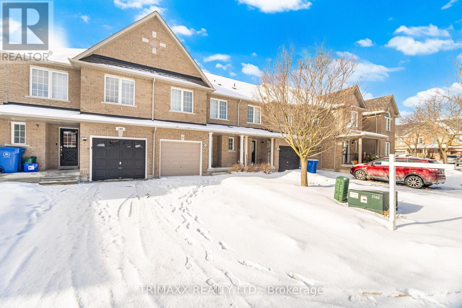 151 Coleridge Drive, Newmarket, Ontario  L3X 2T4 - Photo 5 - N12662460