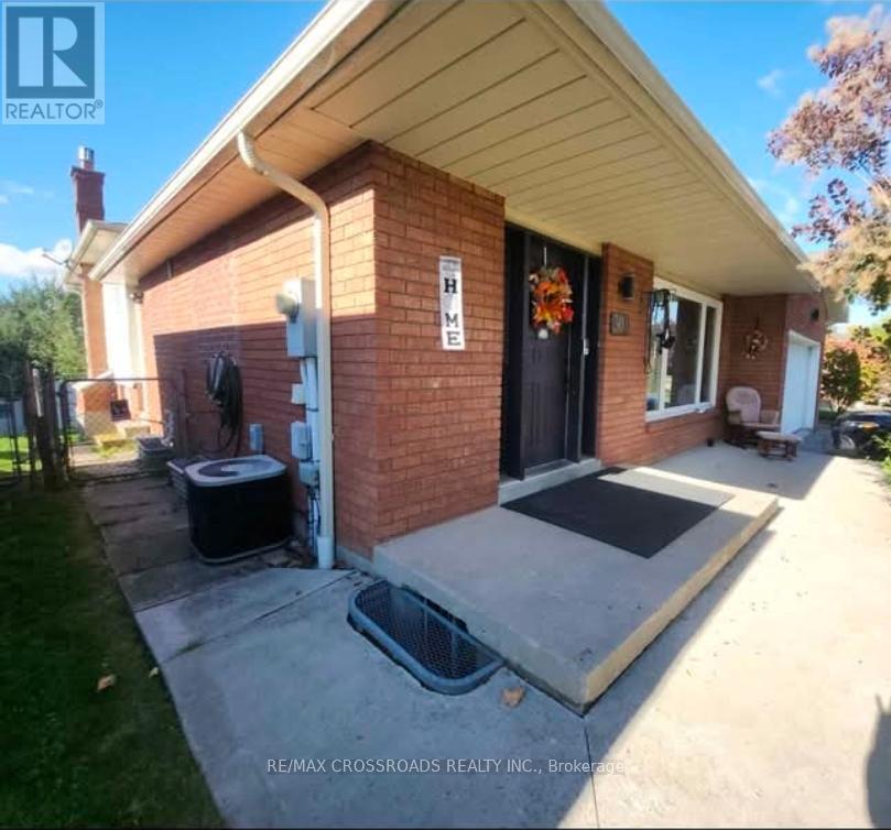 304 Orsi Avenue, Bradford West Gwillimbury, Ontario  L3Z 1B7 - Photo 14 - N12661816