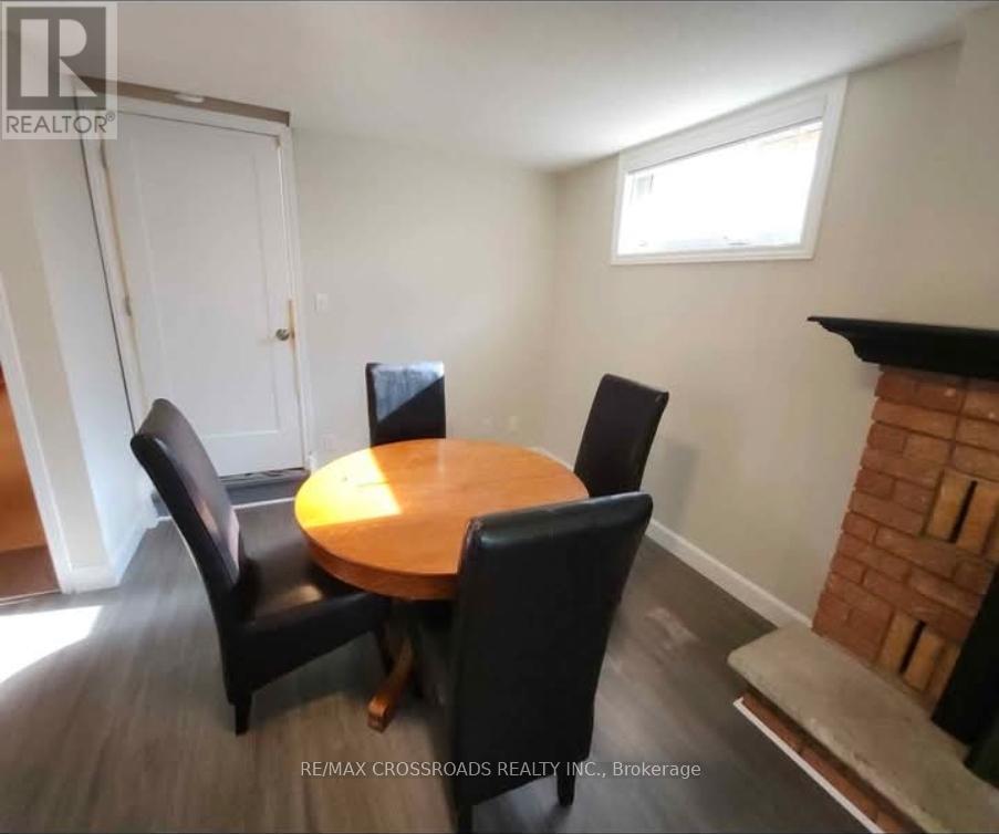 304 Orsi Avenue, Bradford West Gwillimbury, Ontario  L3Z 1B7 - Photo 4 - N12661816