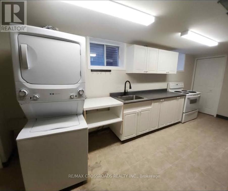 304 Orsi Avenue, Bradford West Gwillimbury, Ontario  L3Z 1B7 - Photo 12 - N12661816