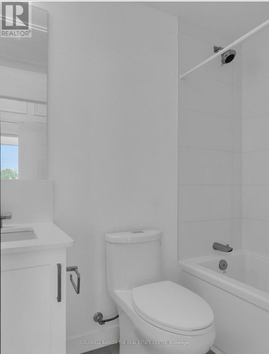 Ph-719 - 681 Yonge Street, Barrie, Ontario  L4N 4E8 - Photo 17 - S12659300