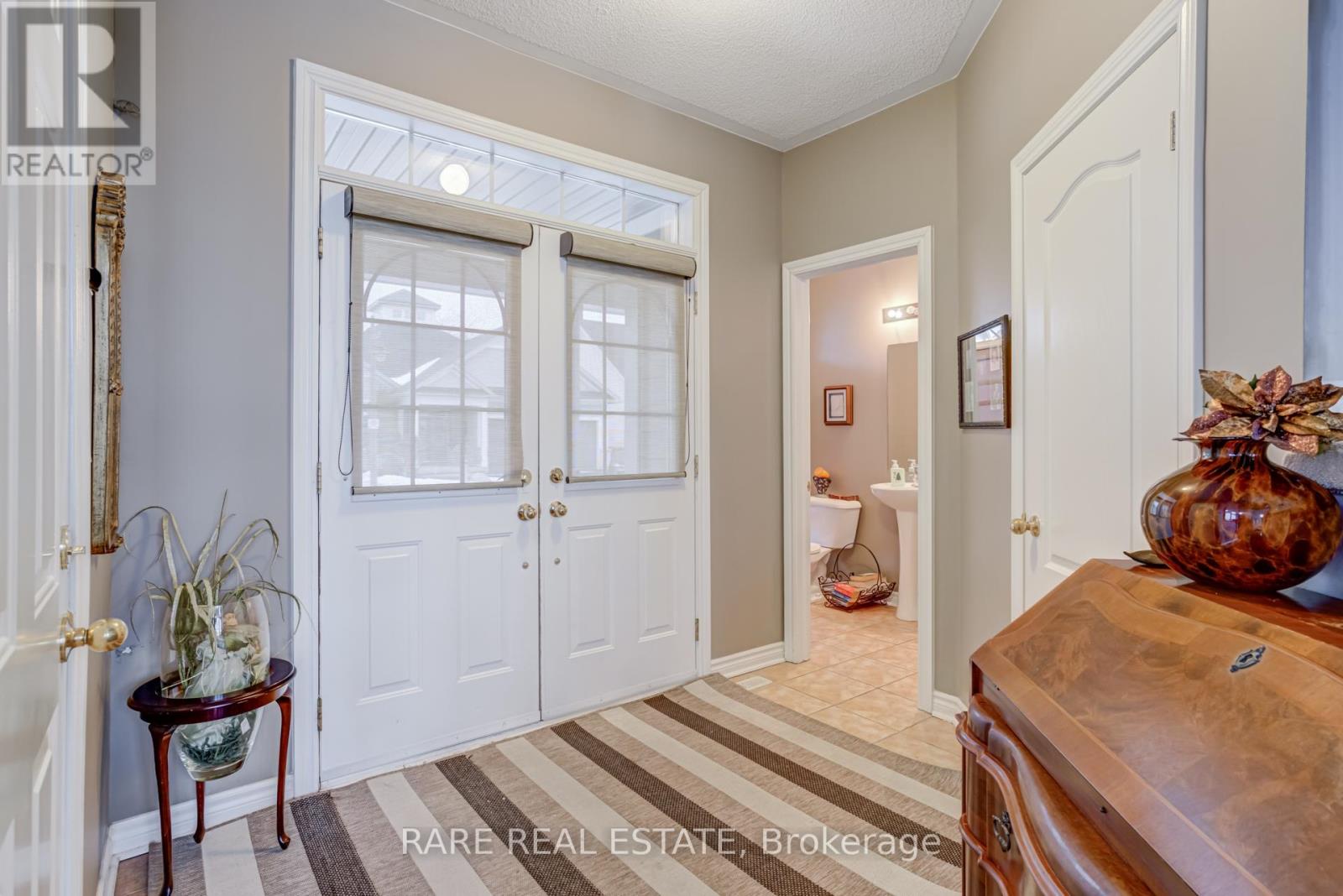 39 Waterfront Circle, Collingwood, Ontario  L9Y 4Z2 - Photo 2 - S12662290