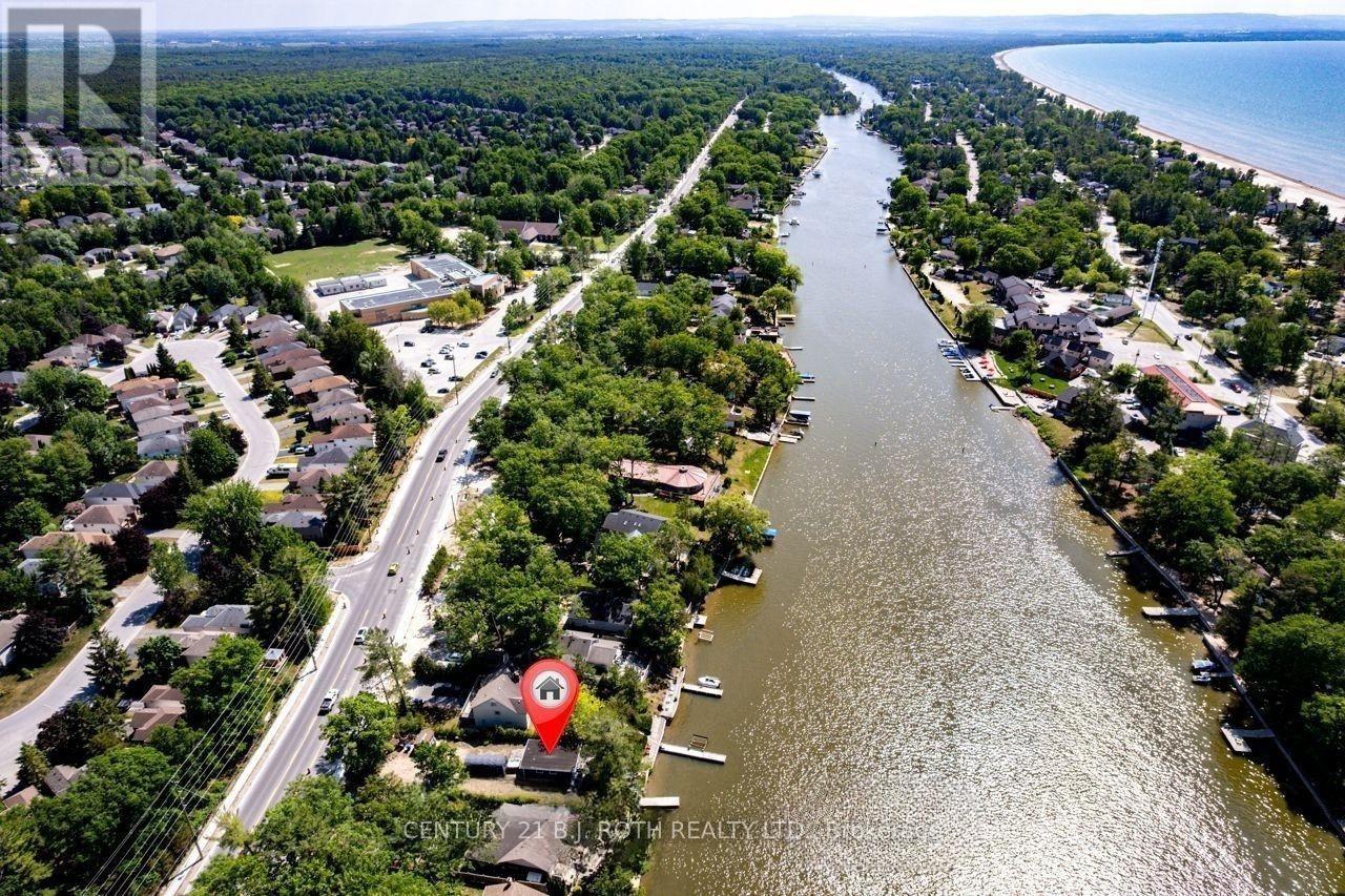 1250 River Road W, Wasaga Beach, Ontario  L9Z 2W6 - Photo 9 - S12662332