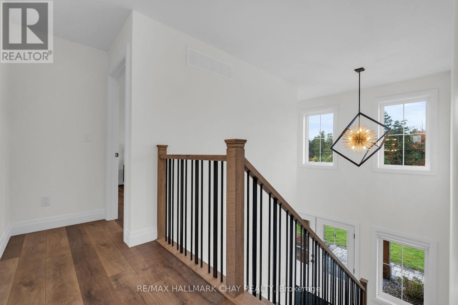 1307 Line 3 Line N, Oro-Medonte, Ontario  L0L 2L0 - Photo 15 - S12662408