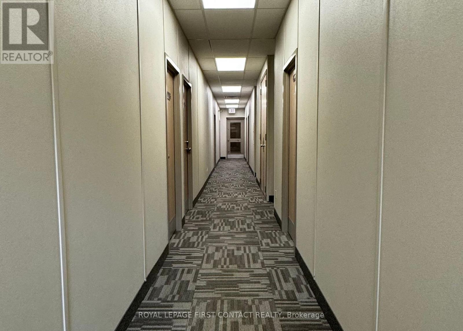 204 - 11 Ferris Lane, Barrie (Bayfield), Ontario  L4M 5N6 - Photo 10 - S12662436