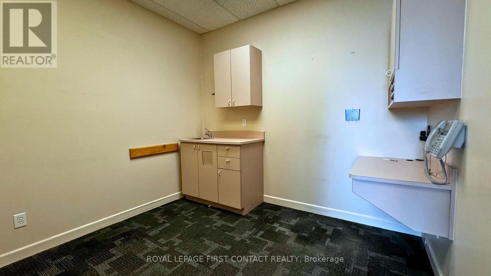 203 - 190 Cundles Road E, Barrie (Little Lake), Ontario  L4M 4S5 - Photo 13 - S12662498