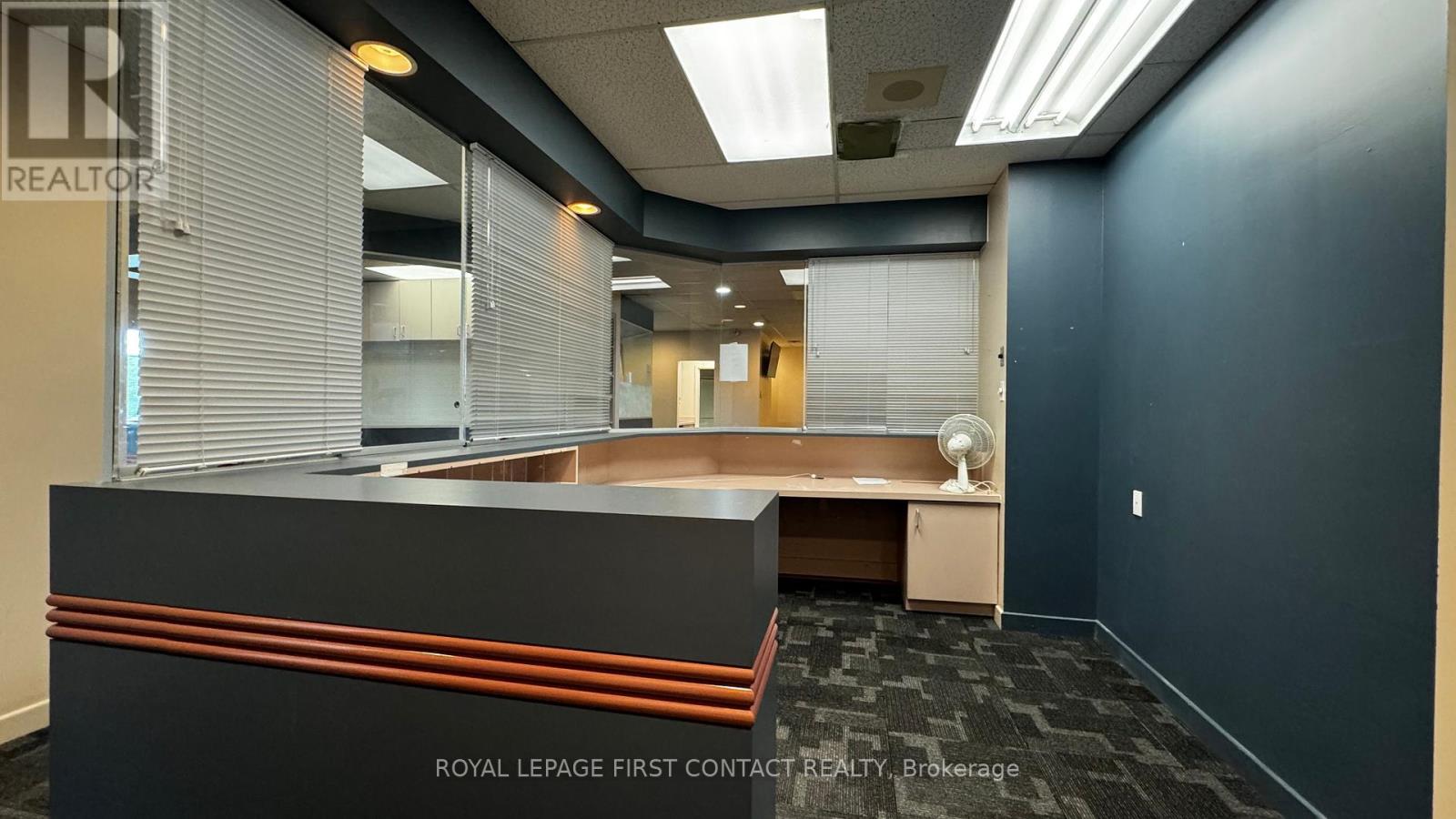 203 - 190 Cundles Road E, Barrie (Little Lake), Ontario  L4M 4S5 - Photo 5 - S12662498