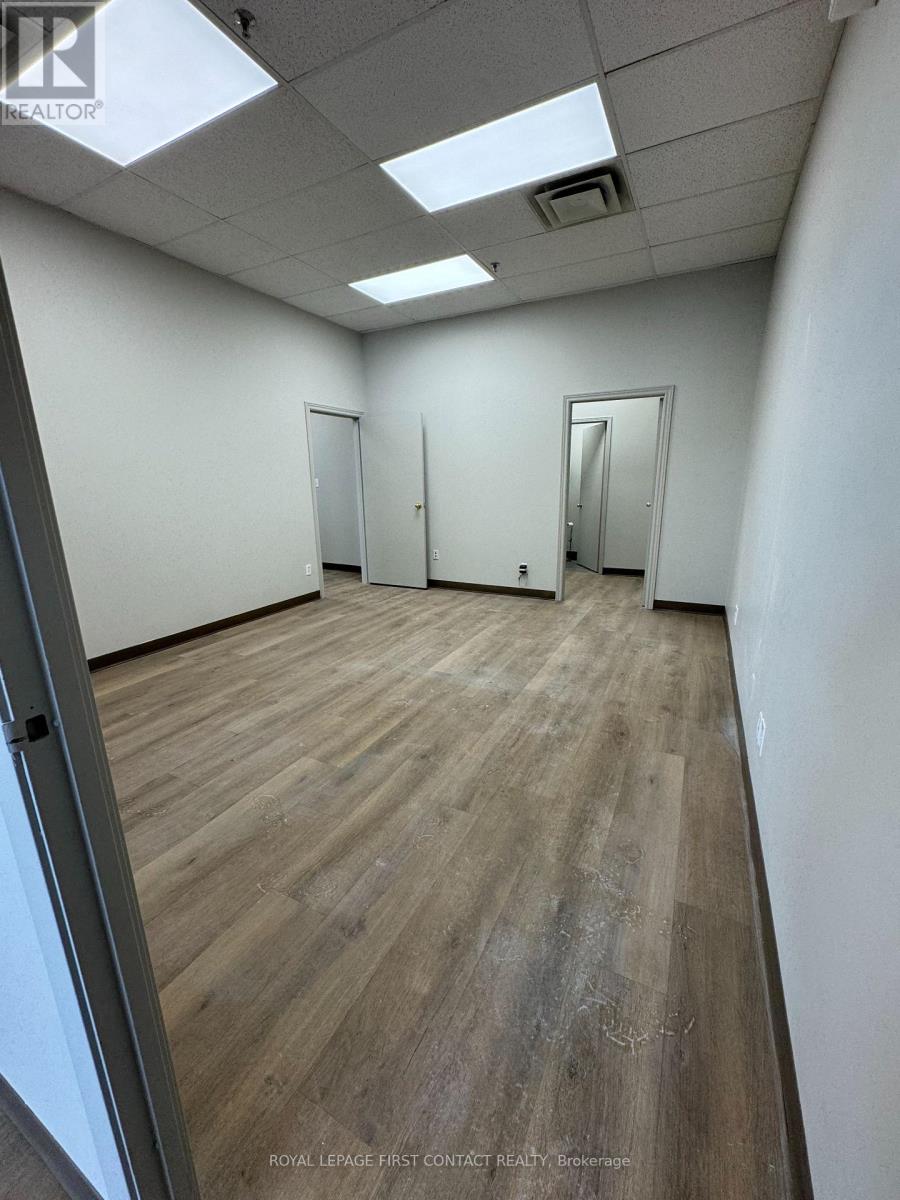 202 - 140 Dunlop Street E, Barrie (City Centre), Ontario  L4M 6H1 - Photo 21 - S12662536