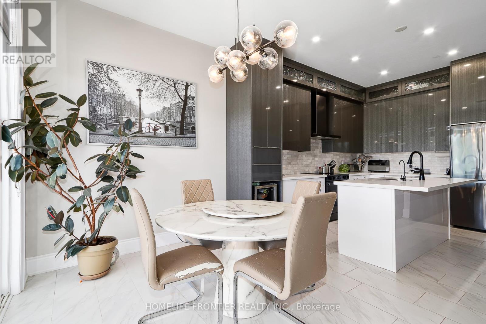 244 Ramblewood Drive, Wasaga Beach, Ontario  L9Z 0L5 - Photo 15 - S12662546