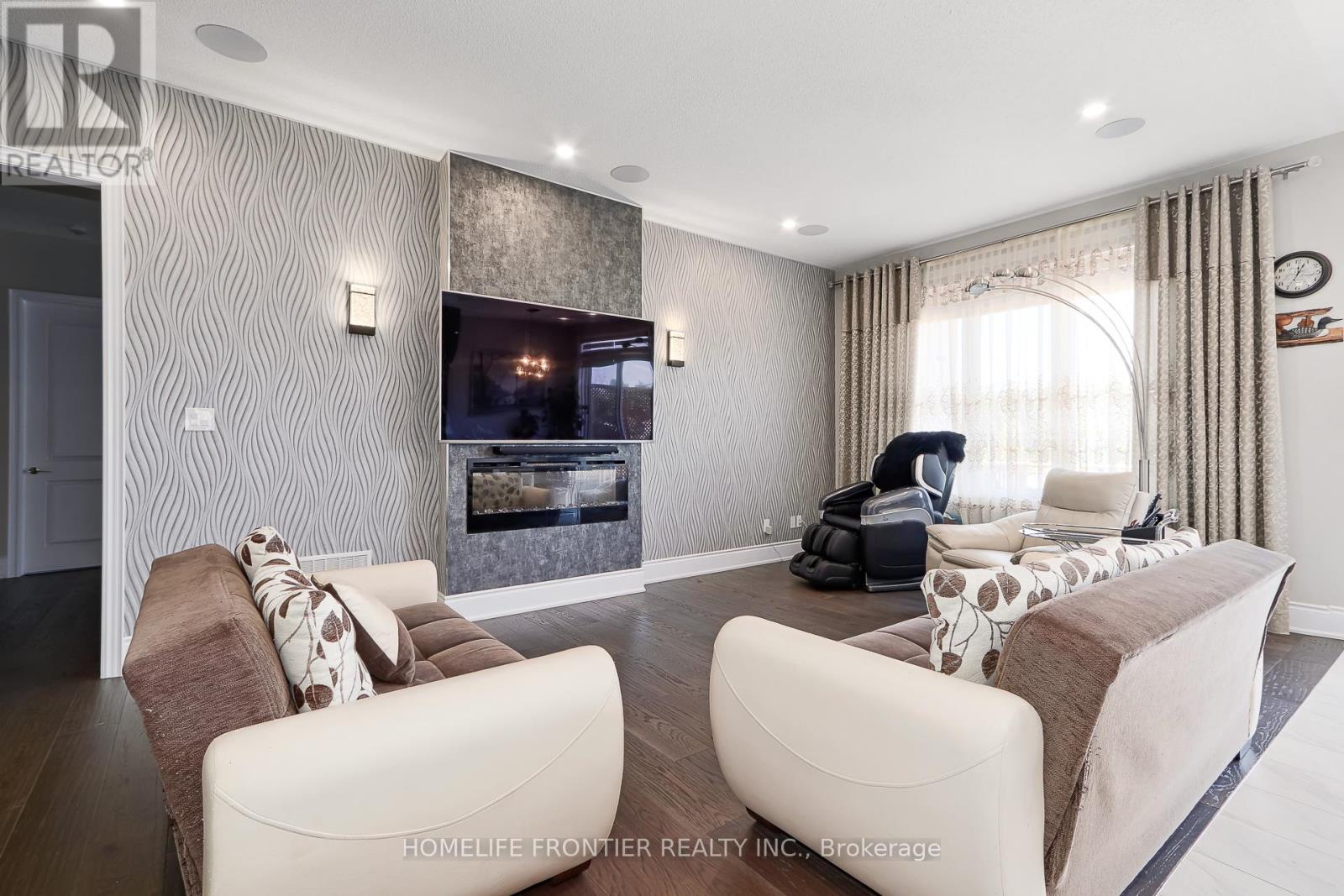 244 Ramblewood Drive, Wasaga Beach, Ontario  L9Z 0L5 - Photo 18 - S12662546