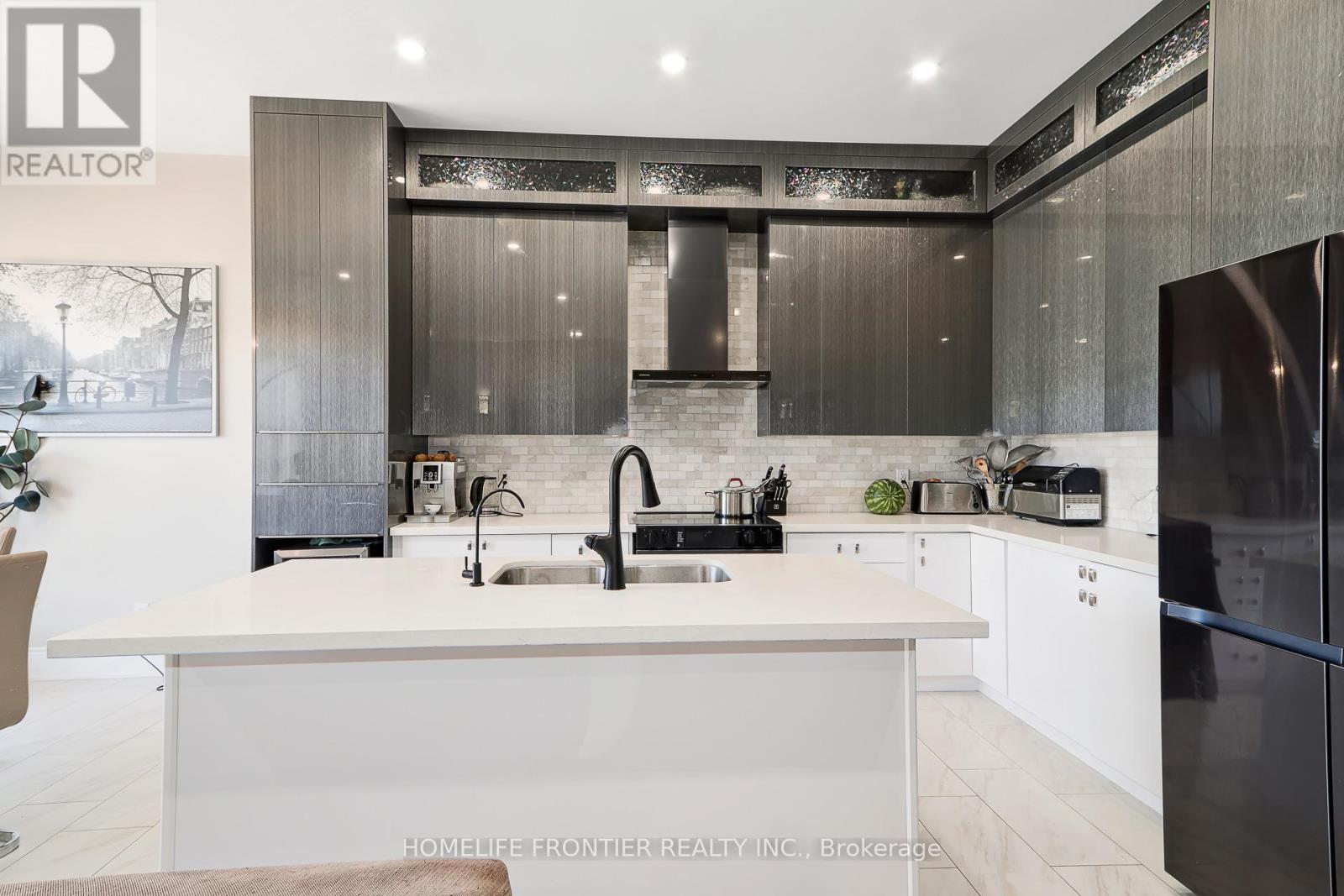 244 Ramblewood Drive, Wasaga Beach, Ontario  L9Z 0L5 - Photo 19 - S12662546