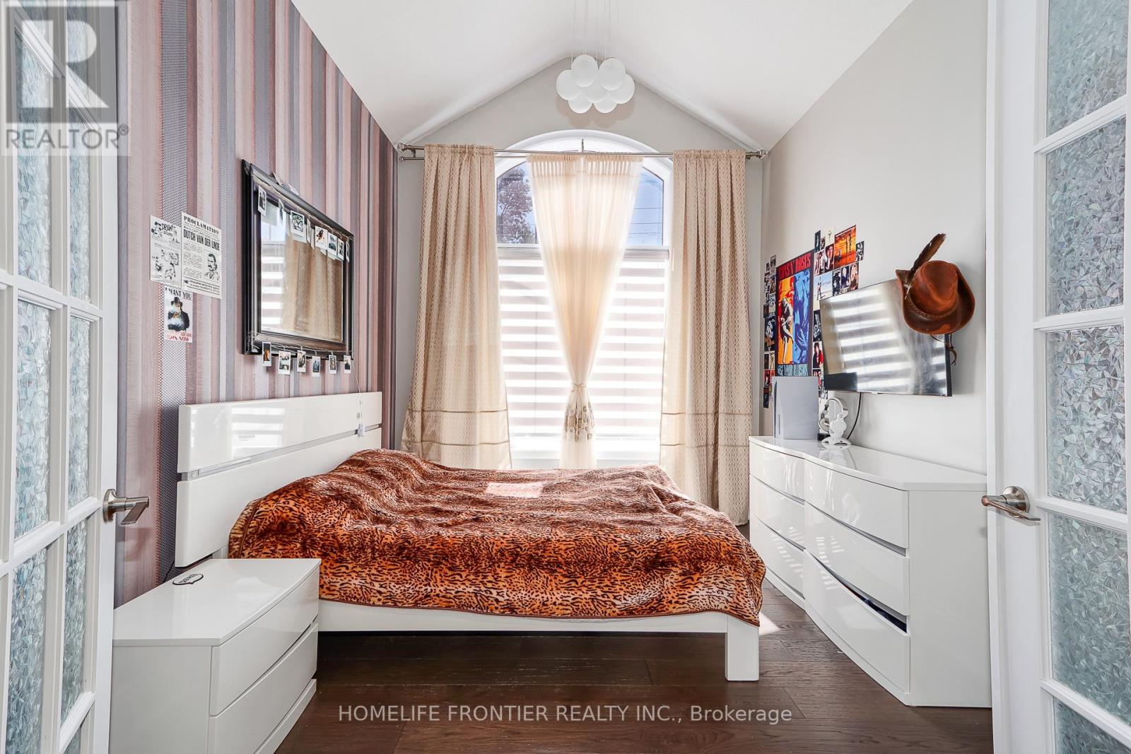 244 Ramblewood Drive, Wasaga Beach, Ontario  L9Z 0L5 - Photo 33 - S12662546