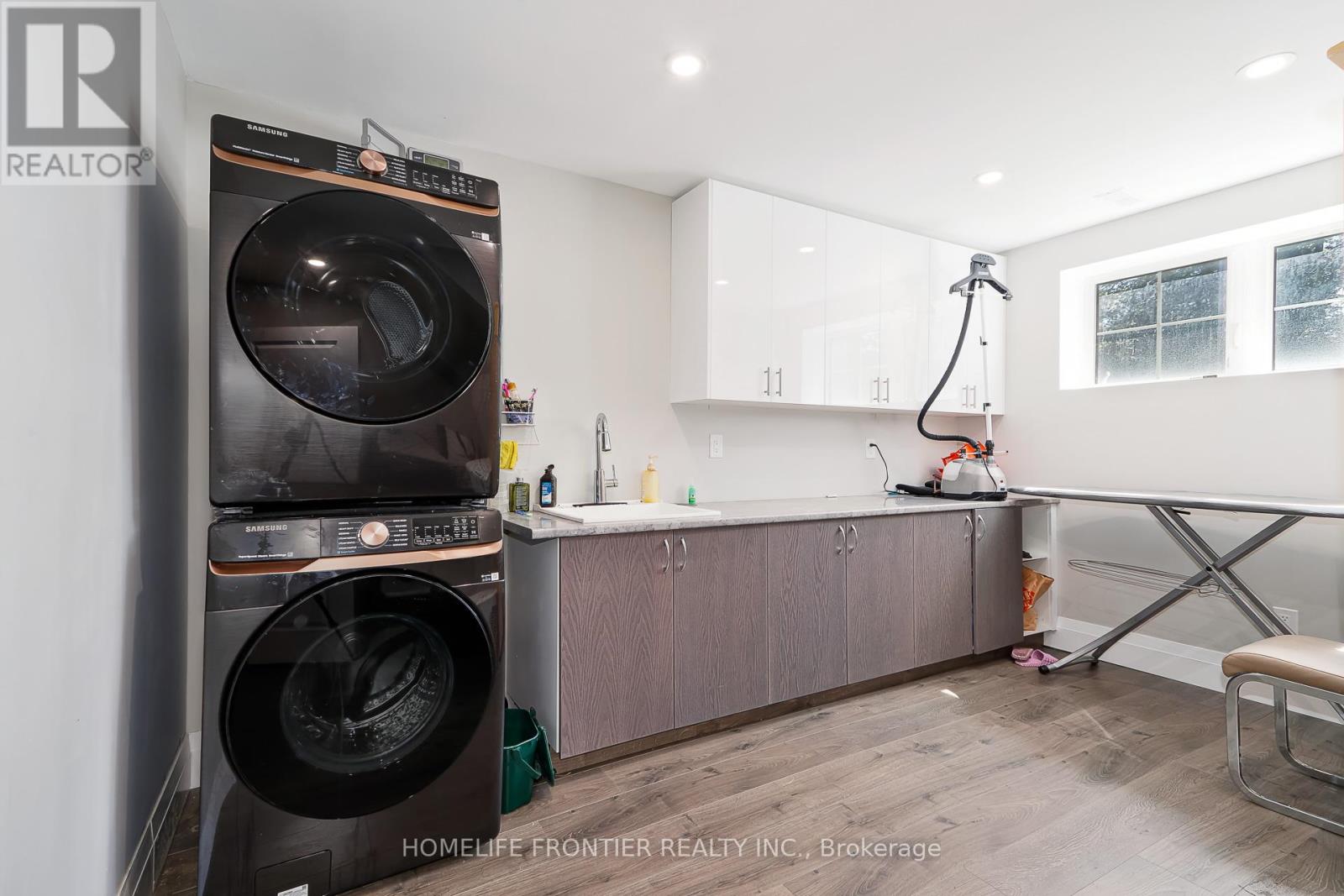 244 Ramblewood Drive, Wasaga Beach, Ontario  L9Z 0L5 - Photo 38 - S12662546