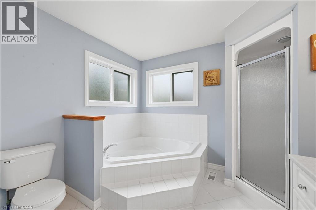 111 Gracehill Crescent, Freelton, Ontario  L8B 1A5 - Photo 22 - 40796049