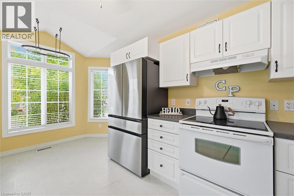 111 Gracehill Crescent, Freelton, Ontario  L8B 1A5 - Photo 8 - 40796049