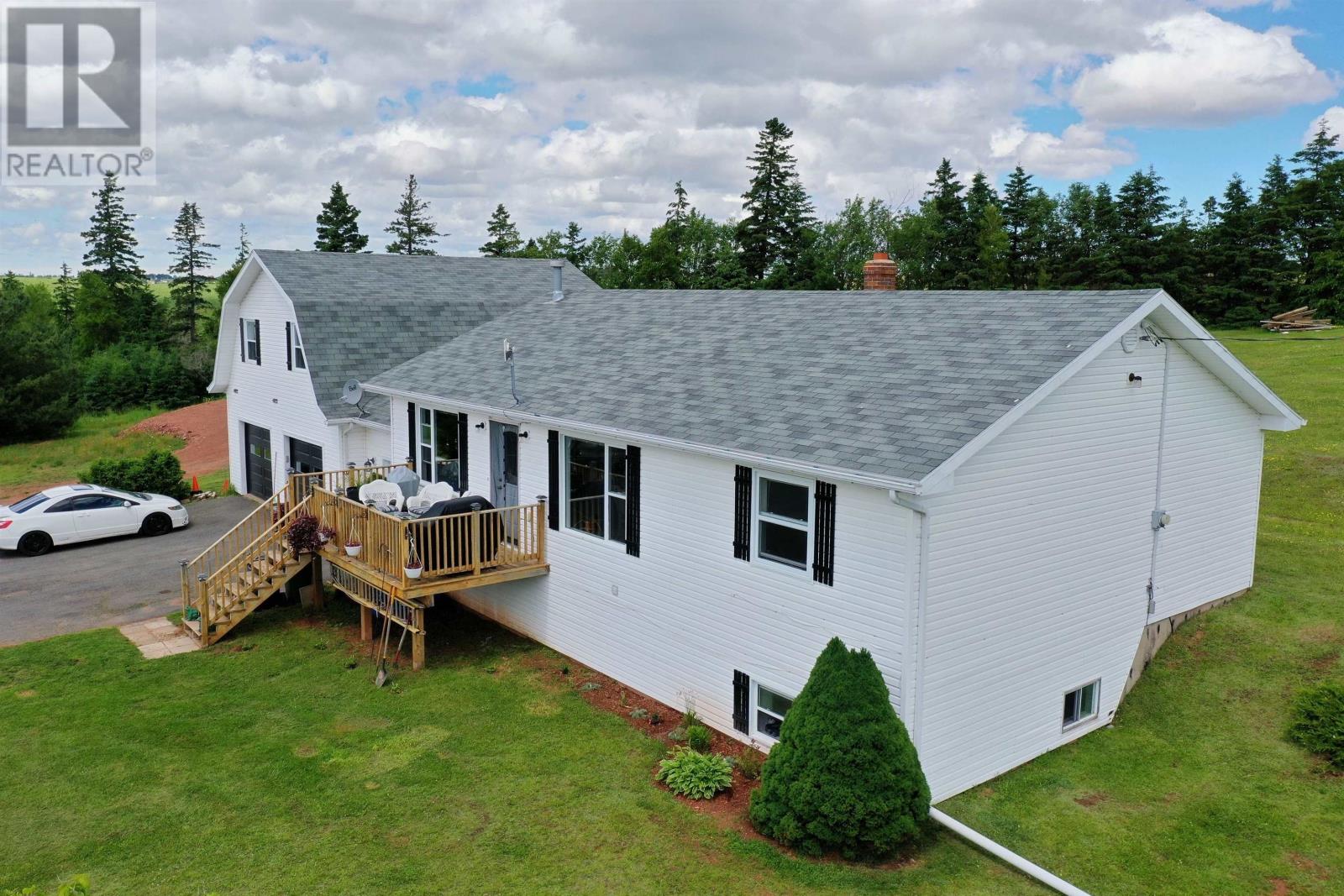 19572 Route 2 Hunter River, Hunter River, Prince Edward Island  C0A 1N0 - Photo 3 - 202600166