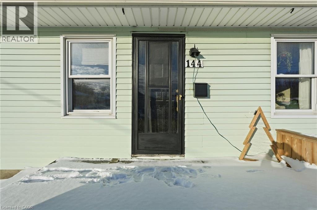 144 Catherine Street, Fort Erie, Ontario  L2A 2J2 - Photo 4 - 40795632