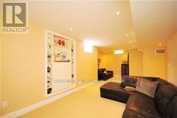 1086 Sprucedale Lane, Milton, Ontario  L9T 5P7 - Photo 14 - W12662304