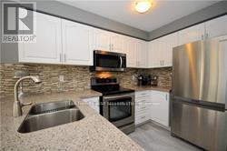 1086 Sprucedale Lane, Milton, Ontario  L9T 5P7 - Photo 6 - W12662304