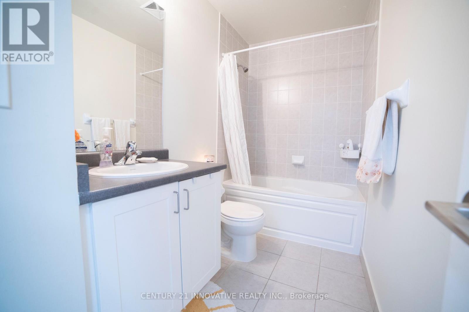 1803 - 349 Rathburn Road W, Mississauga, Ontario  L5B 0G9 - Photo 19 - W12662352