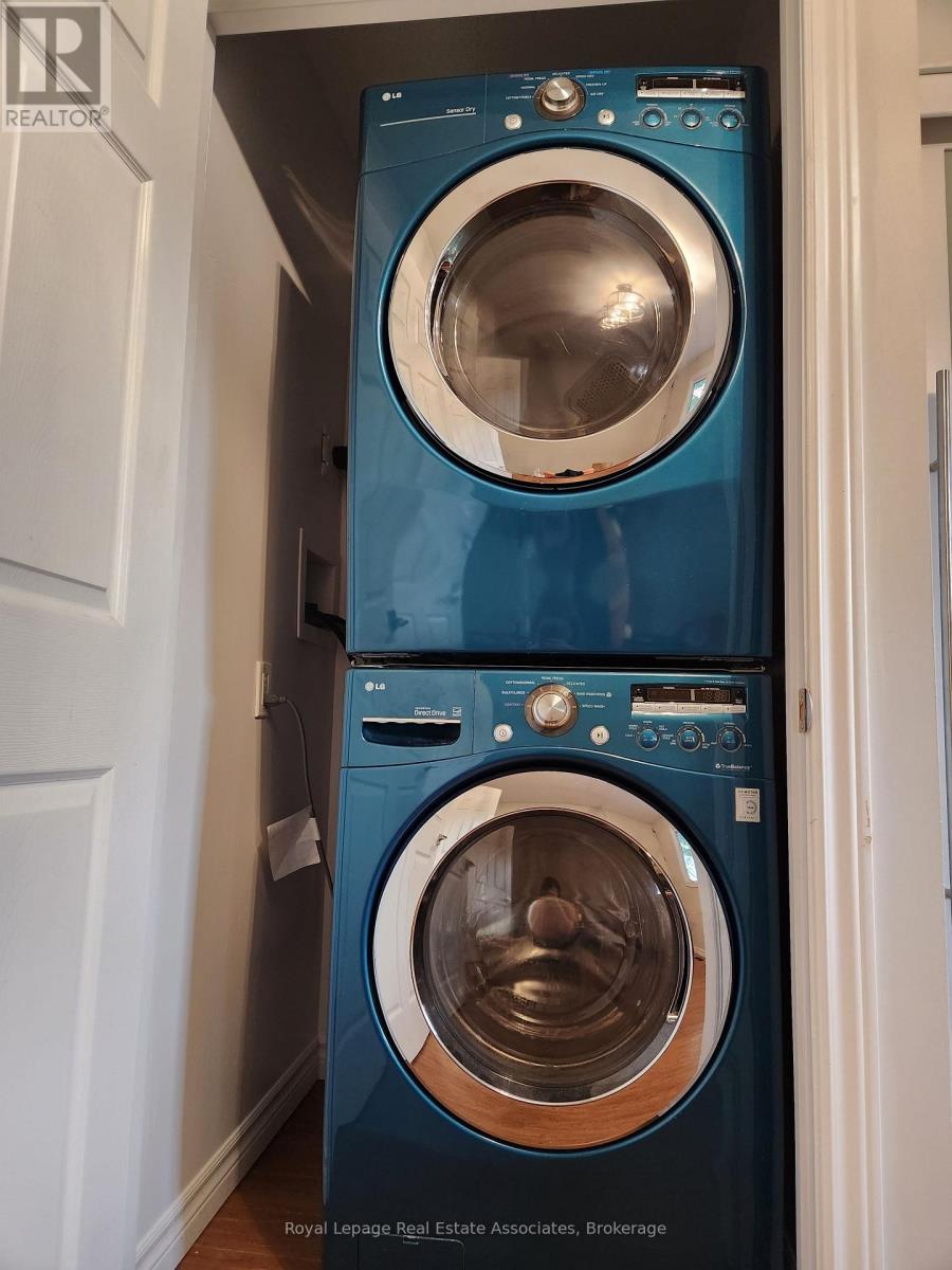 Upper - 2407 Mainroyal Street, Mississauga, Ontario  L5L 1E1 - Photo 25 - W12662396