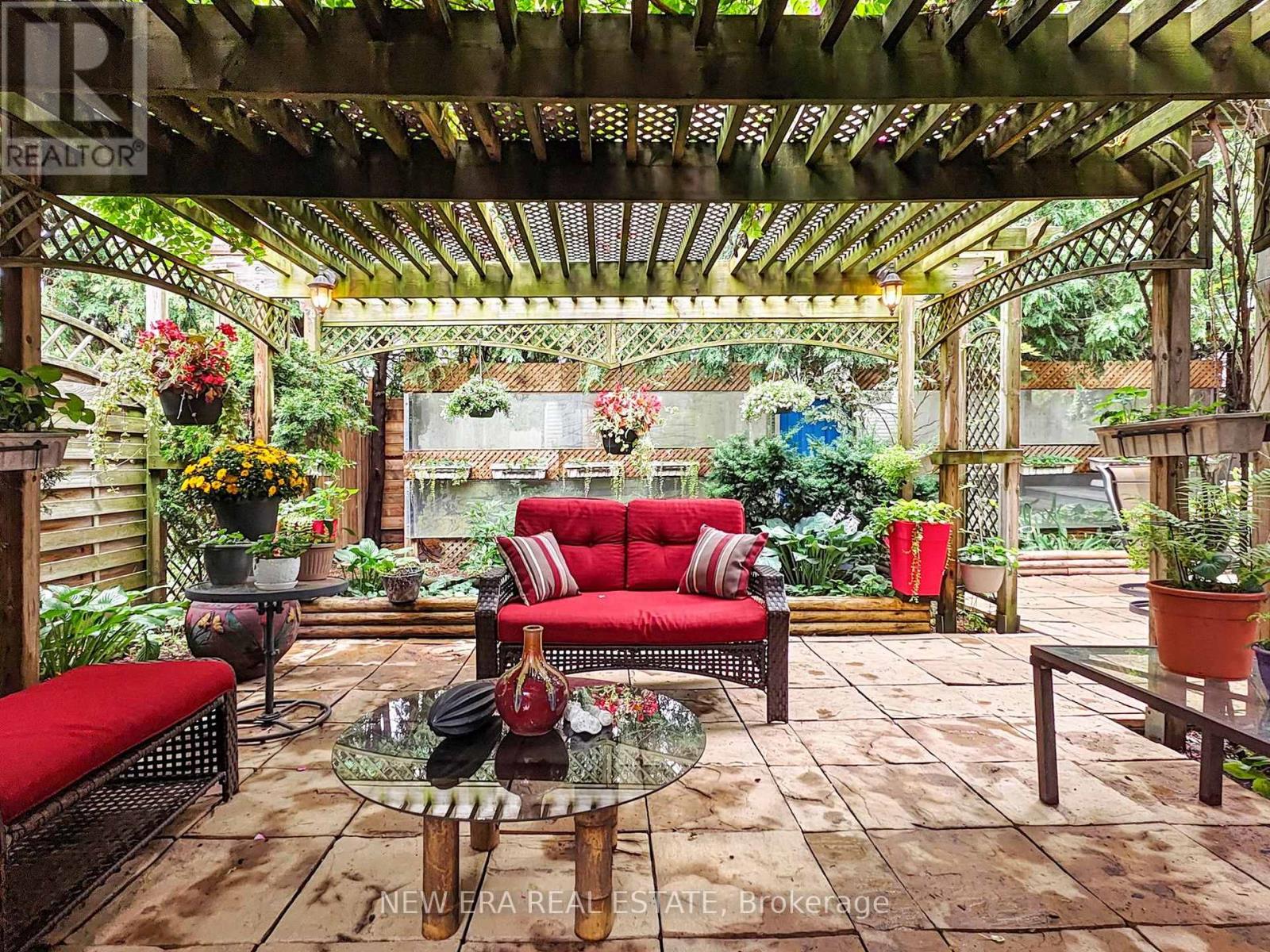 2669 Inlake Court, Mississauga, Ontario  L5N 2A6 - Photo 42 - W12662454