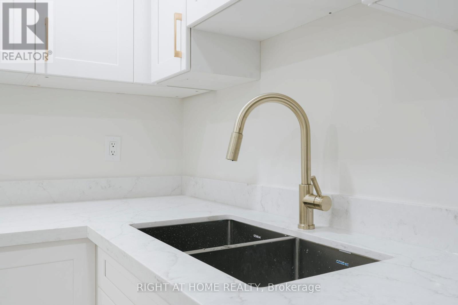 Lower - 2668 Hollington Crescent, Mississauga, Ontario  L5K 1E7 - Photo 11 - W12662500