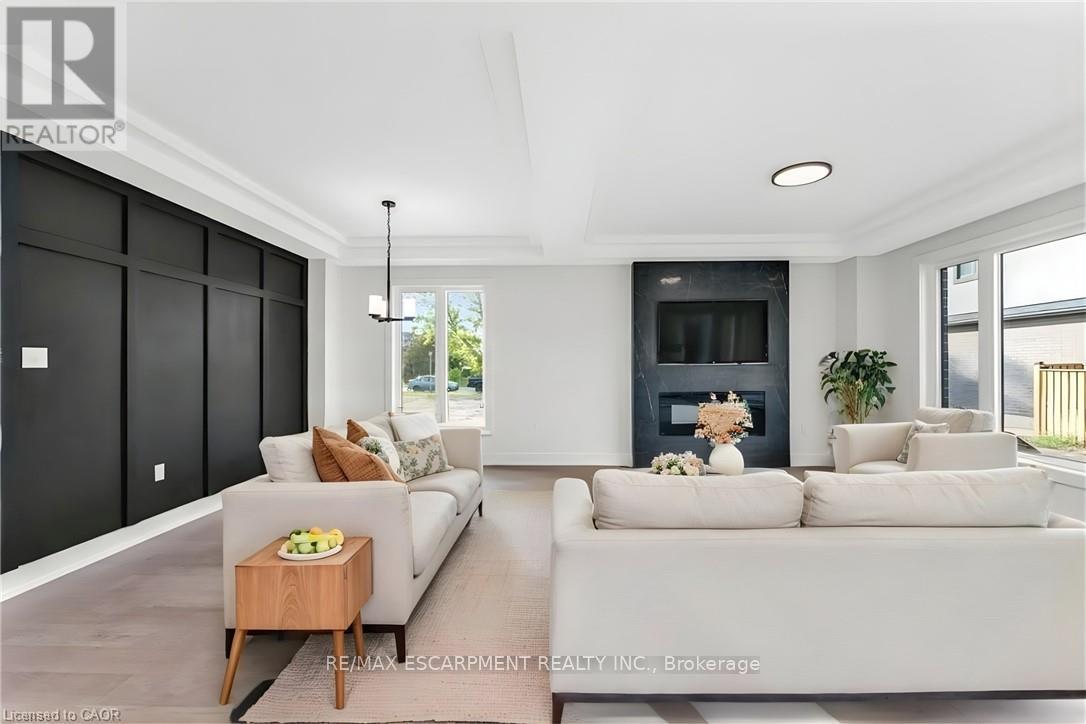 1313 Baseline Road, Hamilton, Ontario  L8E 5G1 - Photo 12 - X12662272