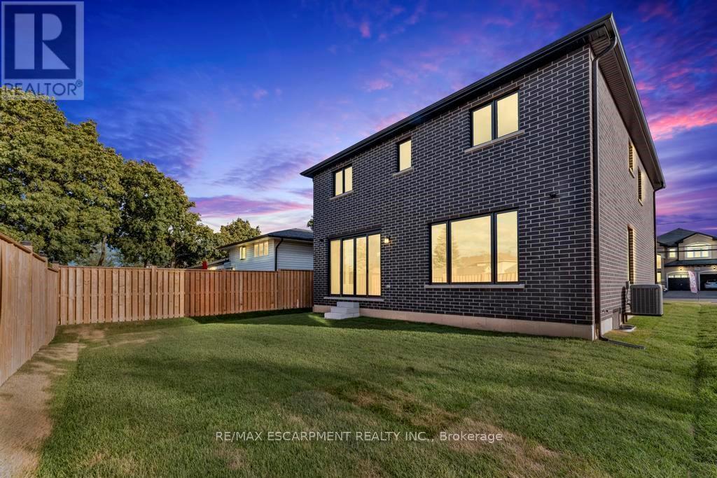 1313 Baseline Road, Hamilton, Ontario  L8E 5G1 - Photo 28 - X12662272