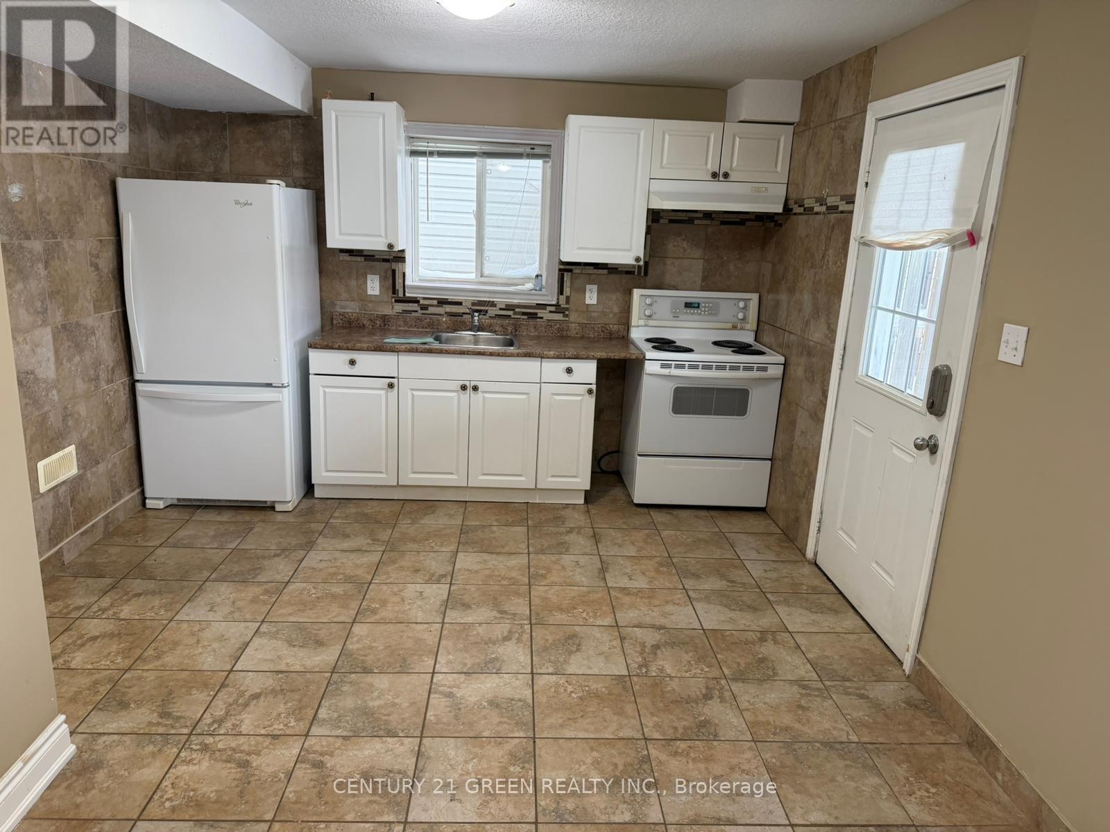 Unknown Address, ,     - Photo 4 - X12662284