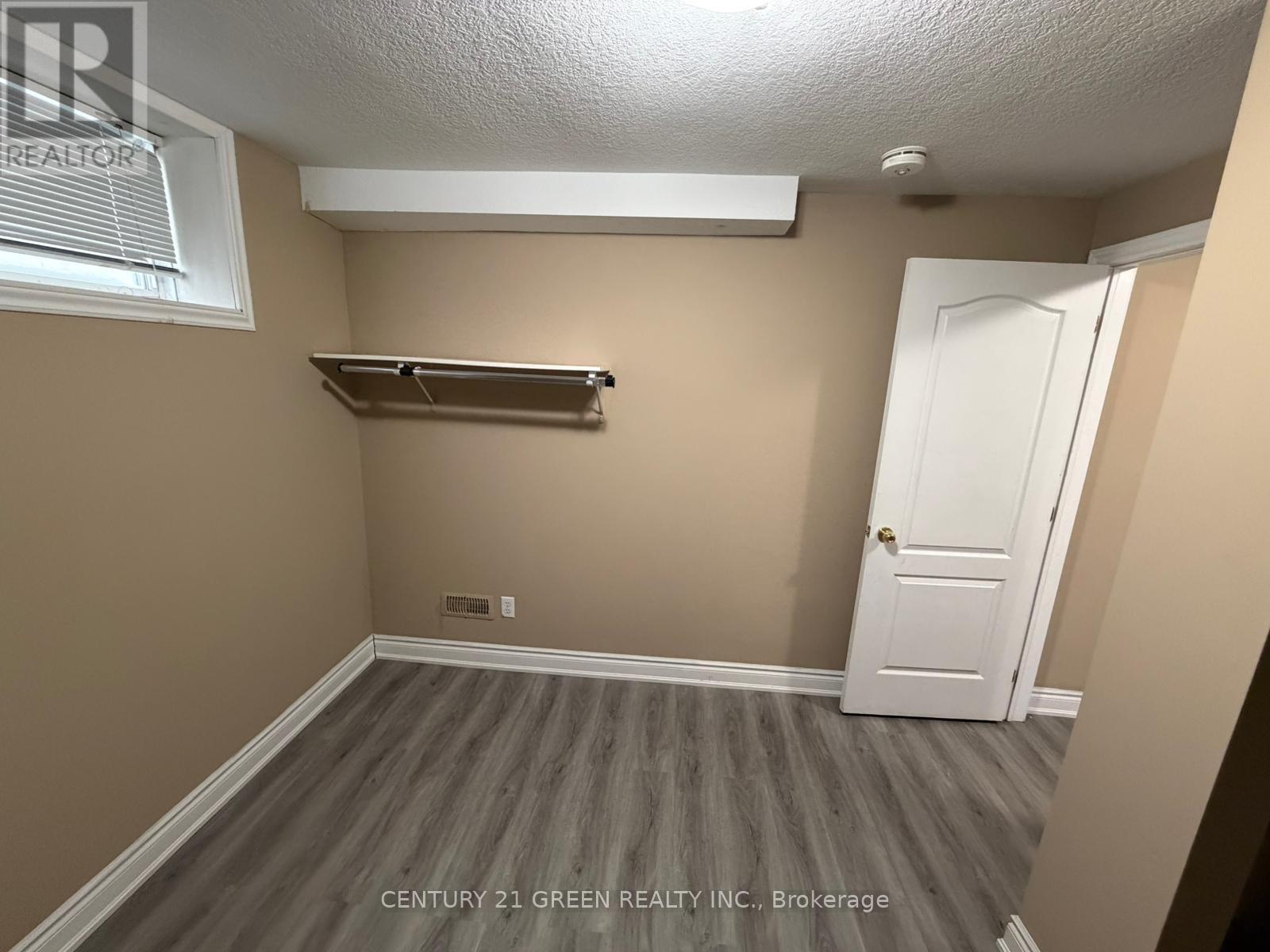 Unknown Address, ,     - Photo 5 - X12662284