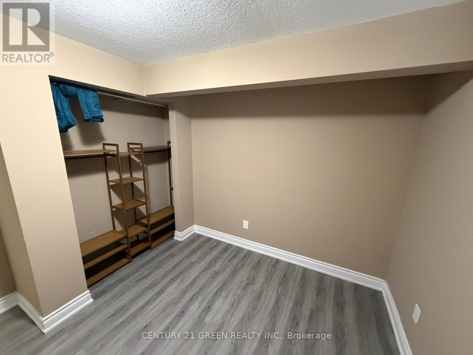 Unknown Address, ,     - Photo 9 - X12662284