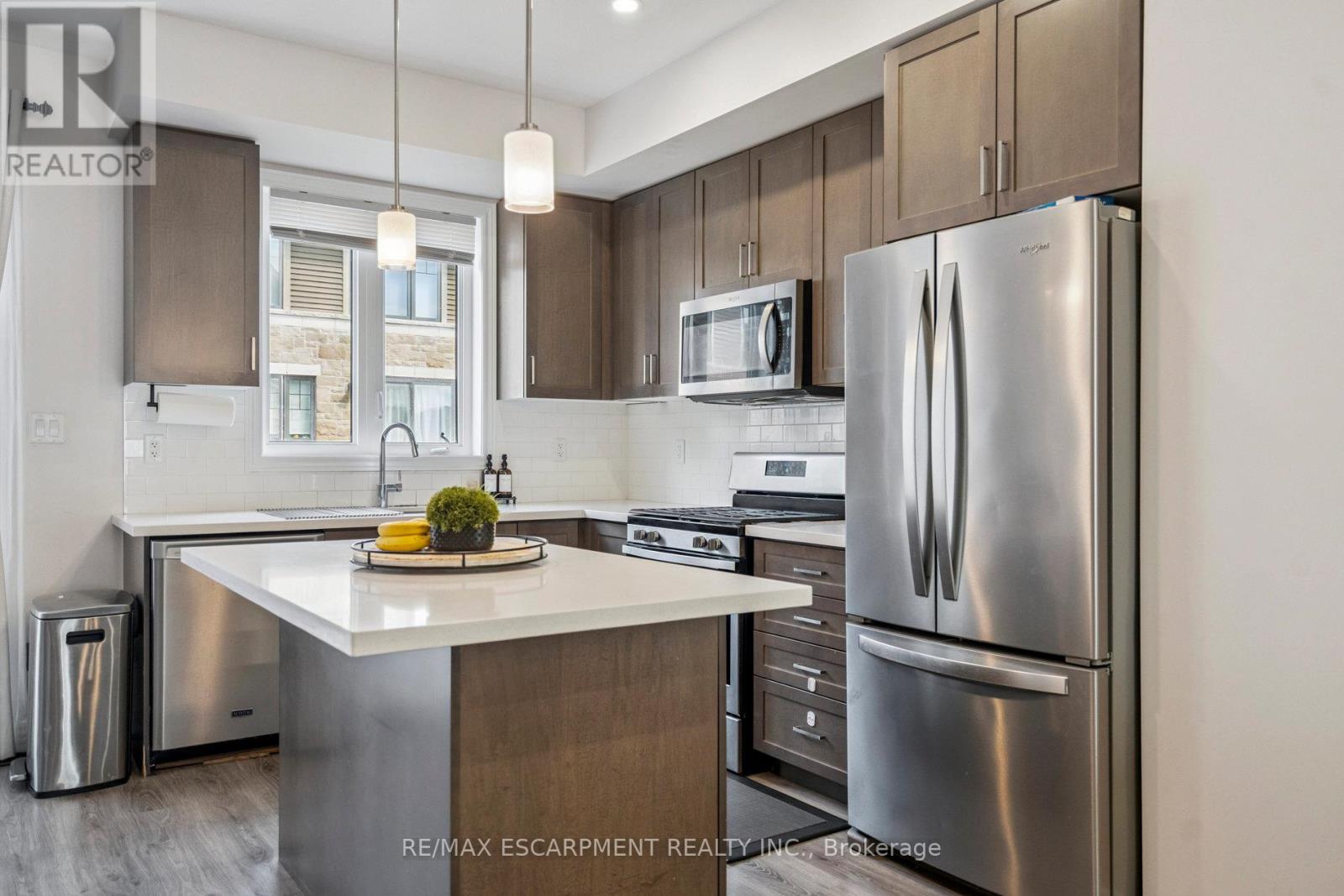 130 - 1890 Rymal Road E, Hamilton, Ontario  L0R 1P0 - Photo 3 - X12662286