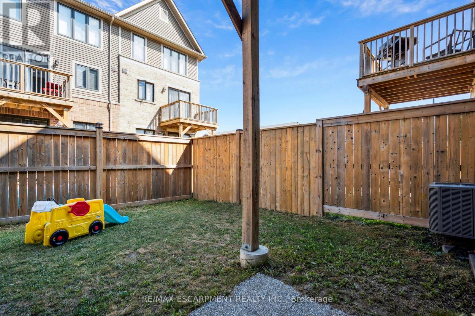 130 - 1890 Rymal Road E, Hamilton, Ontario  L0R 1P0 - Photo 31 - X12662286