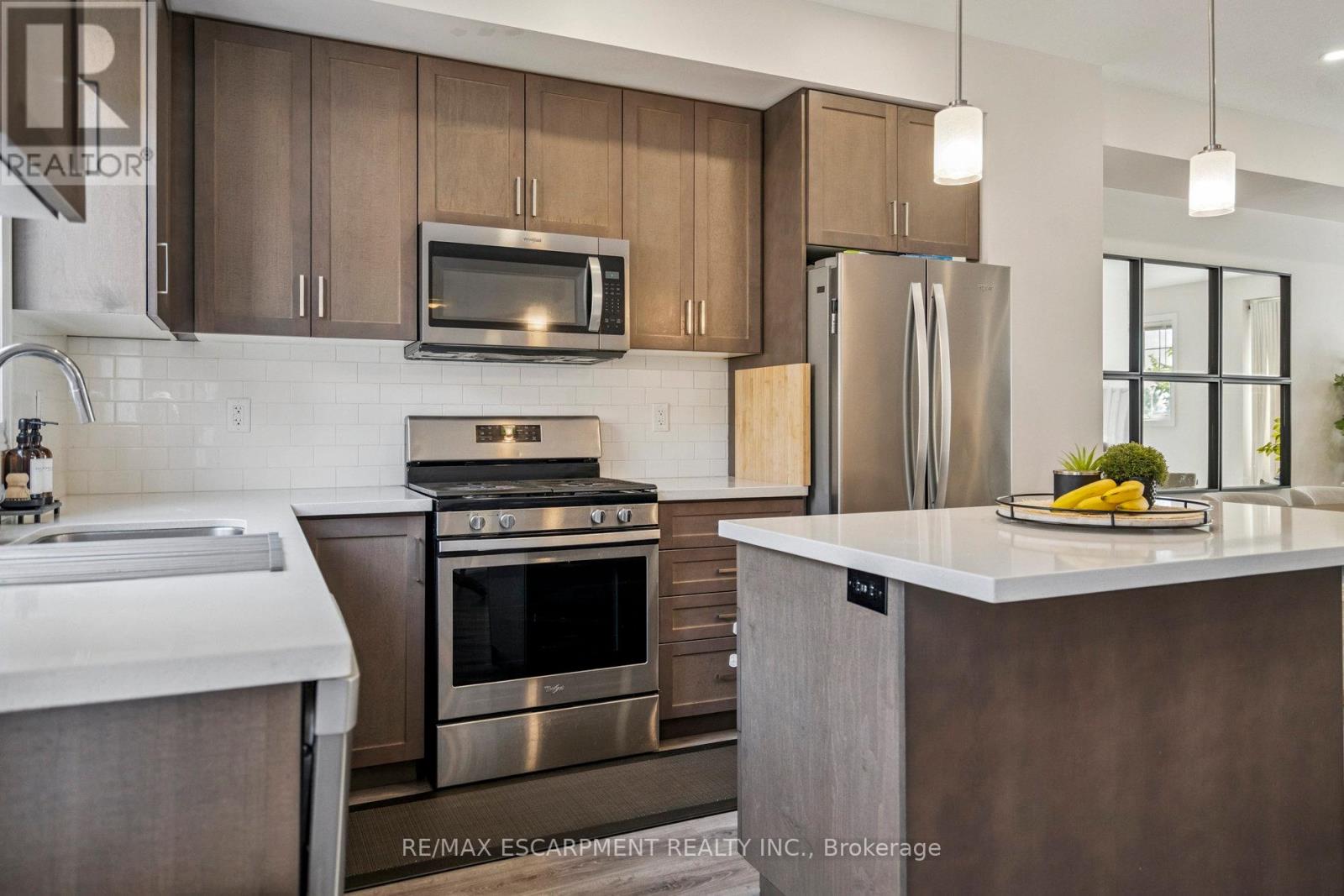 130 - 1890 Rymal Road E, Hamilton, Ontario  L0R 1P0 - Photo 5 - X12662286