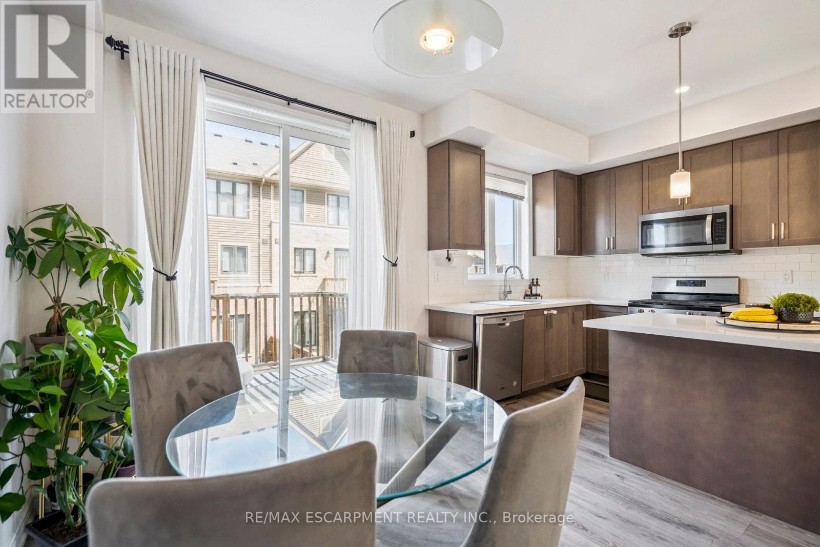 130 - 1890 Rymal Road E, Hamilton, Ontario  L0R 1P0 - Photo 8 - X12662286