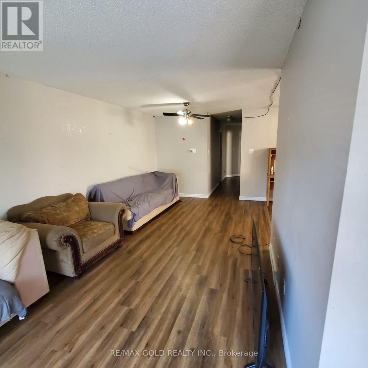 972 Prosperity Court, London East, Ontario  N5V 5C7 - Photo 3 - X12662336