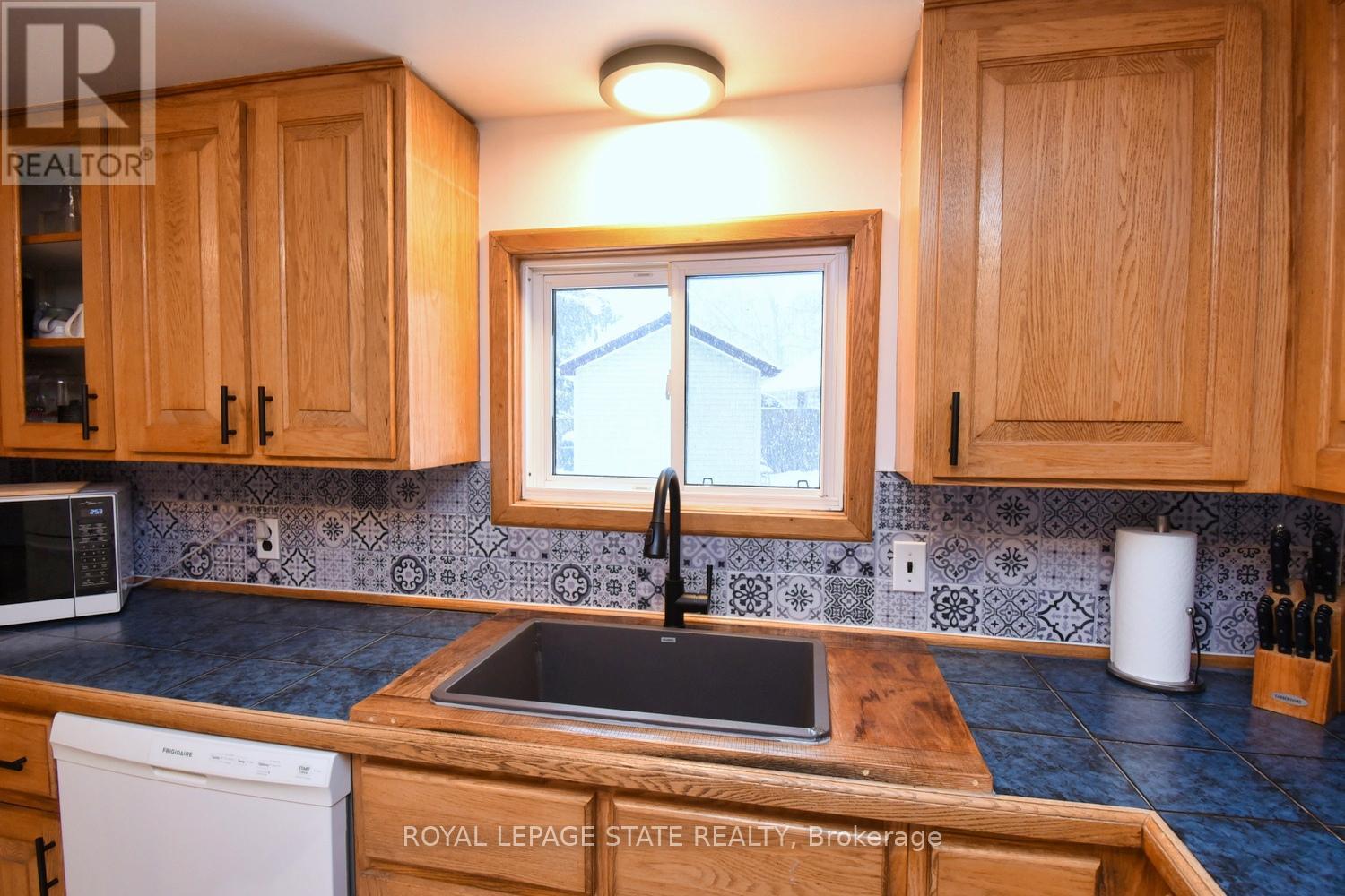 3222 Peach Avenue, Fort Erie (Ridgeway), Ontario  L0S 1N0 - Photo 17 - X12662370