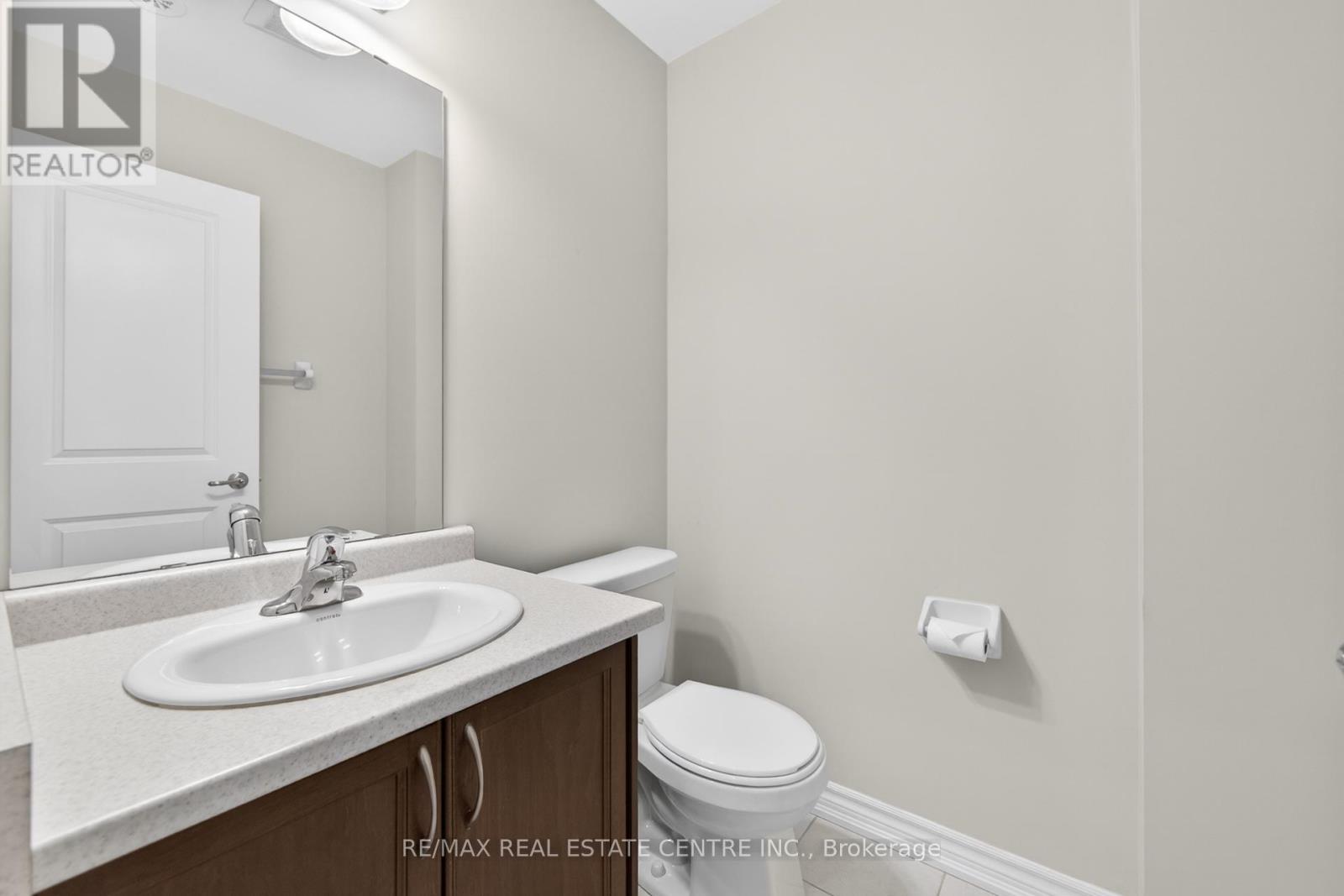 6 Borers Creek Circle S, Hamilton (Waterdown), Ontario  L8B 0S1 - Photo 19 - X12662404