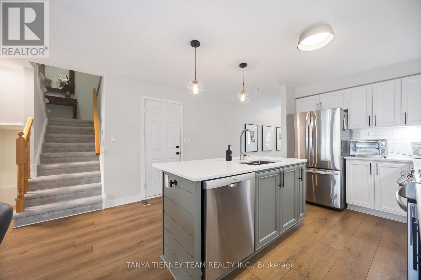 629 Tully Crescent, Peterborough, Ontario  K9K 0B1 - Photo 12 - X12662422