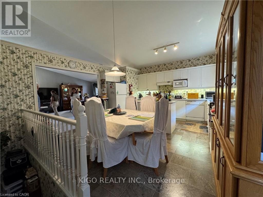 231 Chelton Road, London South, Ontario  N6M 1H9 - Photo 5 - X12662510