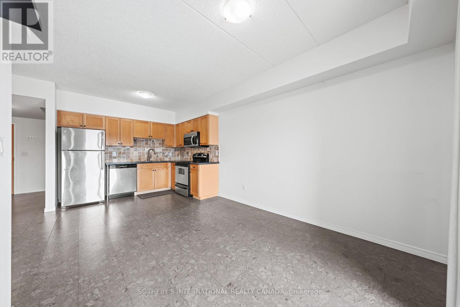 409 - 155 Water Street S, Cambridge, Ontario  N1R 3E3 - Photo 17 - X12662550