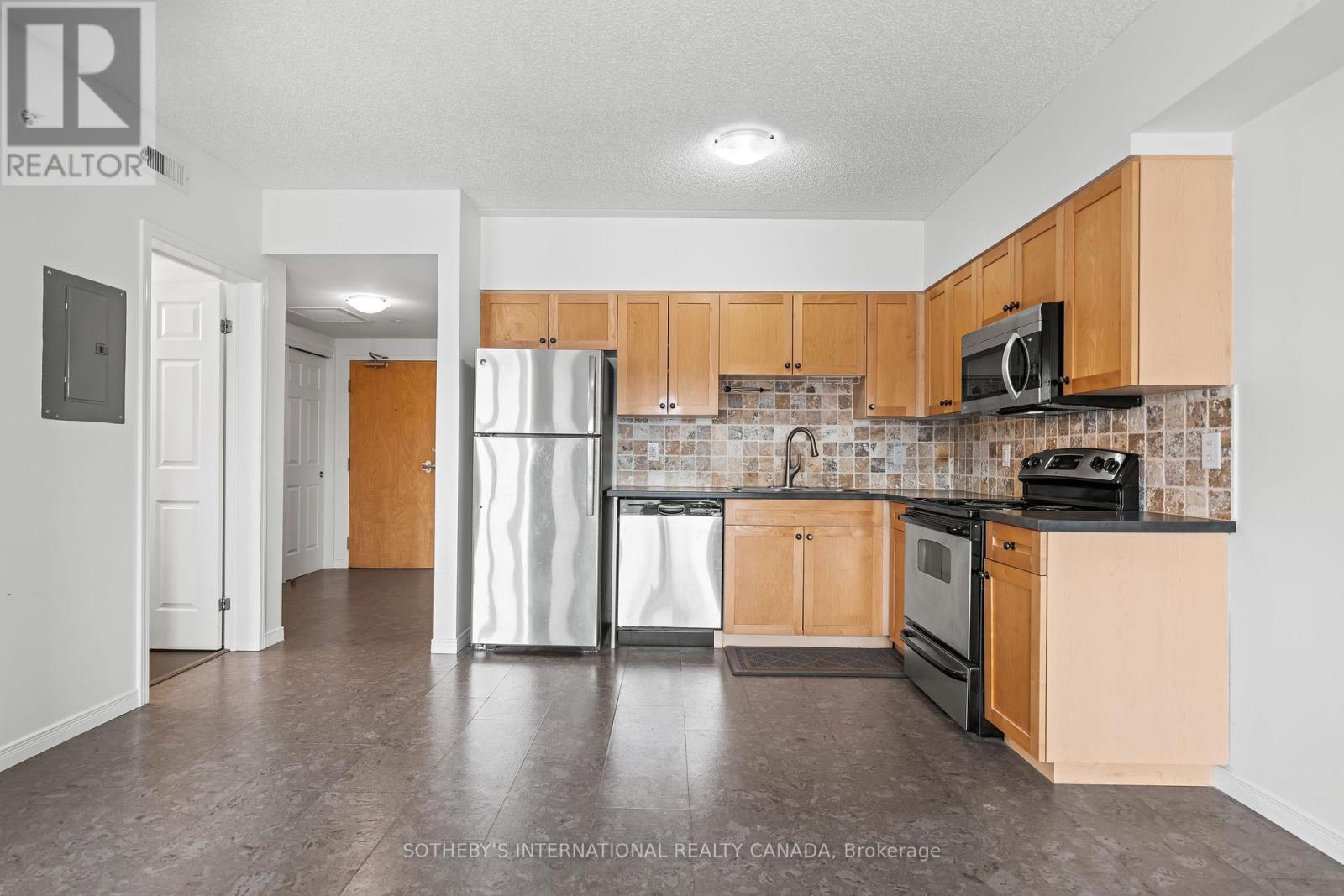 409 - 155 Water Street S, Cambridge, Ontario  N1R 3E3 - Photo 18 - X12662550