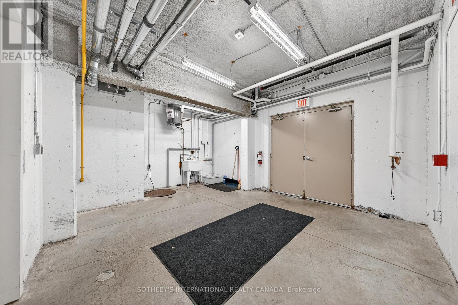 409 - 155 Water Street S, Cambridge, Ontario  N1R 3E3 - Photo 37 - X12662550