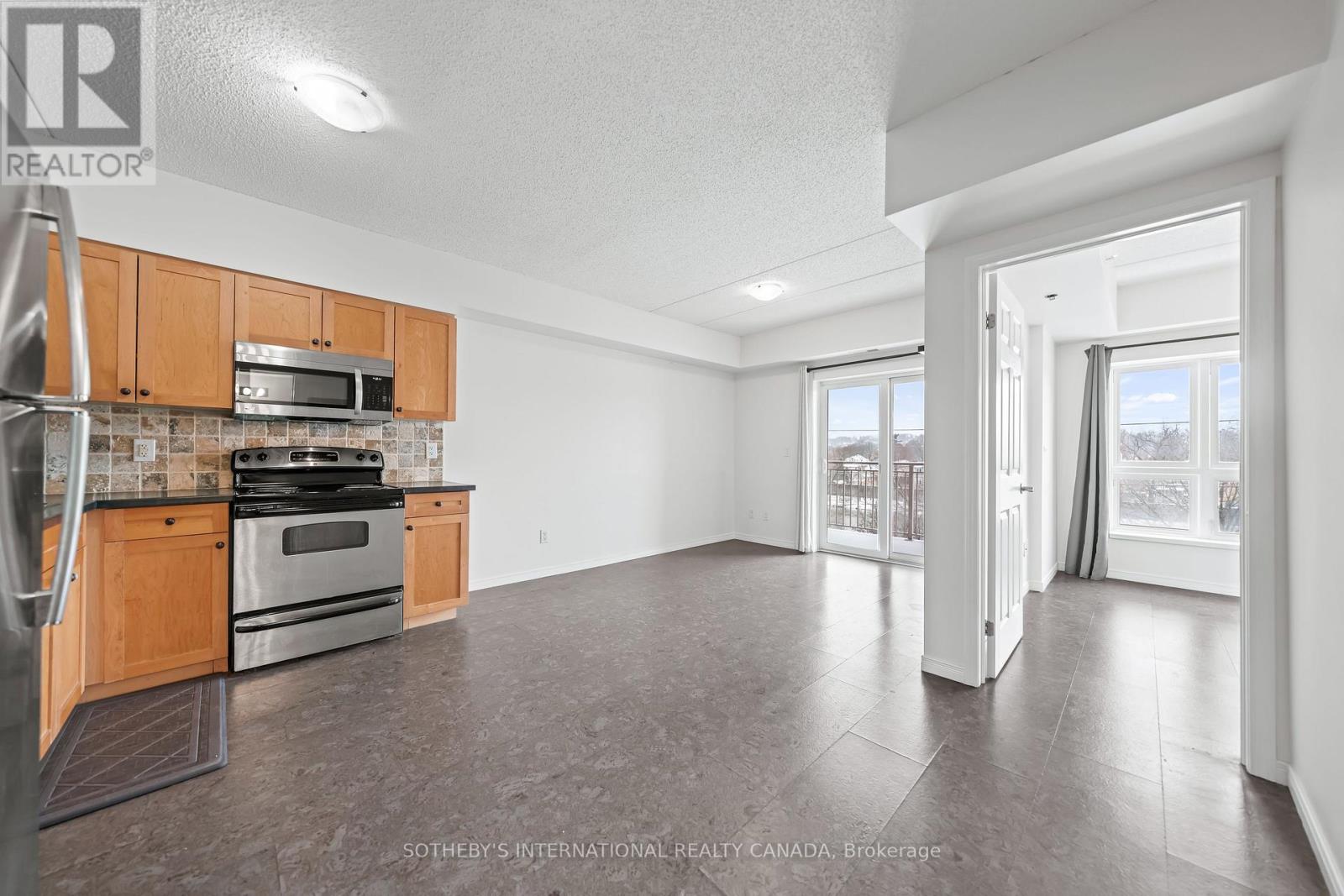 409 - 155 Water Street S, Cambridge, Ontario  N1R 3E3 - Photo 9 - X12662550