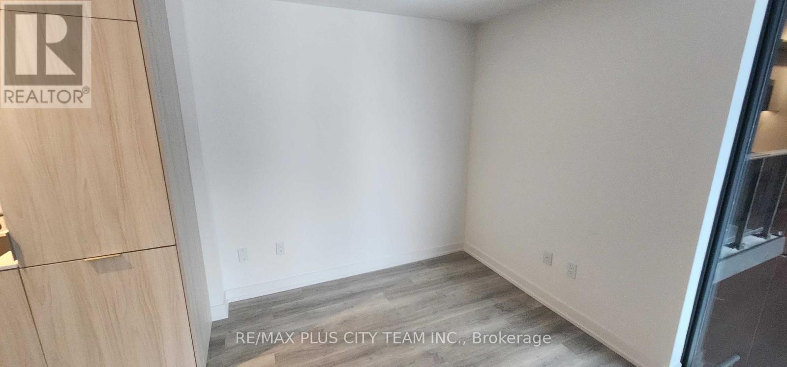 922 - 28 Eastern Avenue, Toronto, Ontario  M5A 0Y2 - Photo 3 - C12642846