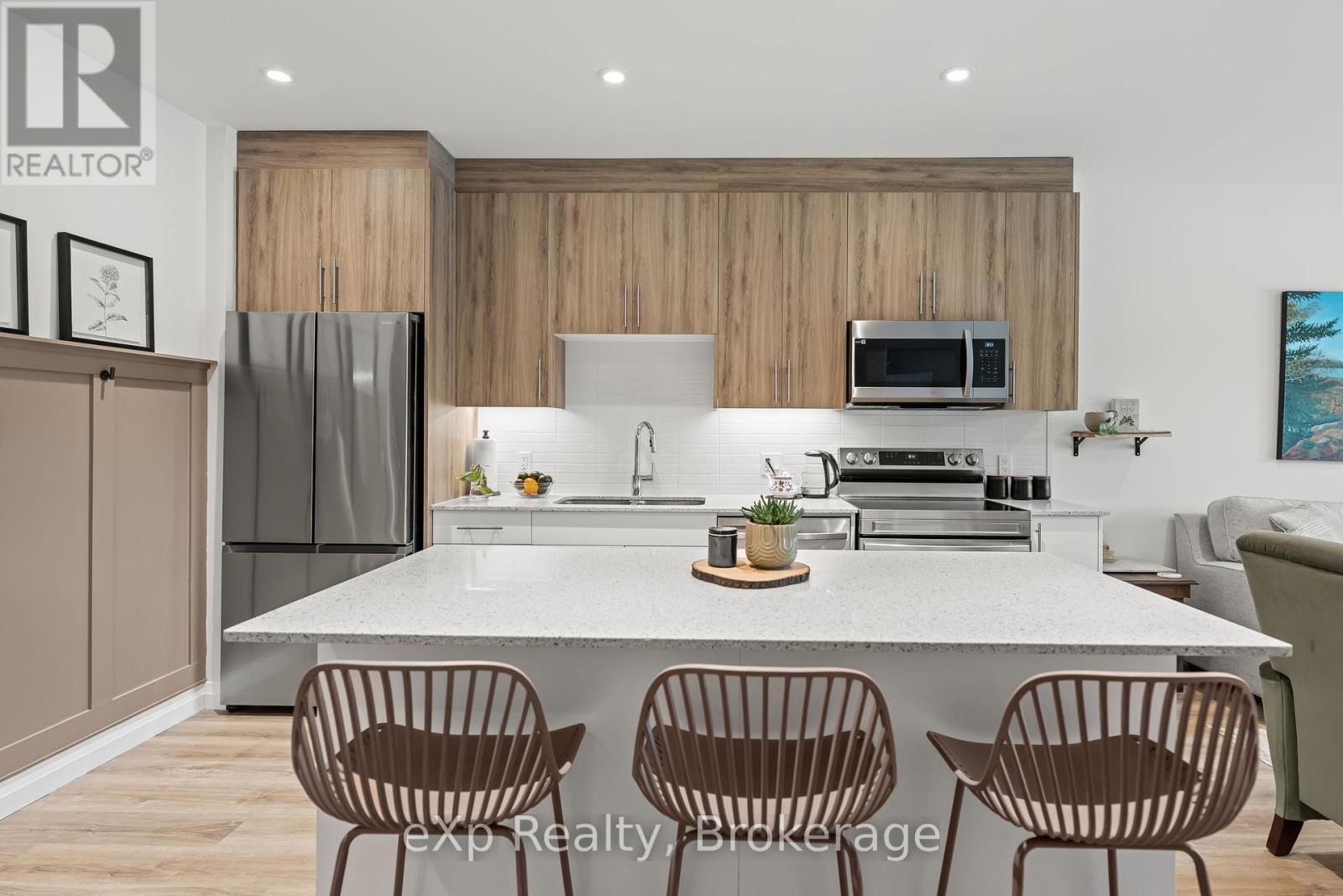 305 - 525 New Dundee Road, Kitchener, Ontario N2P 0K8 - Photo 11 - X12662630